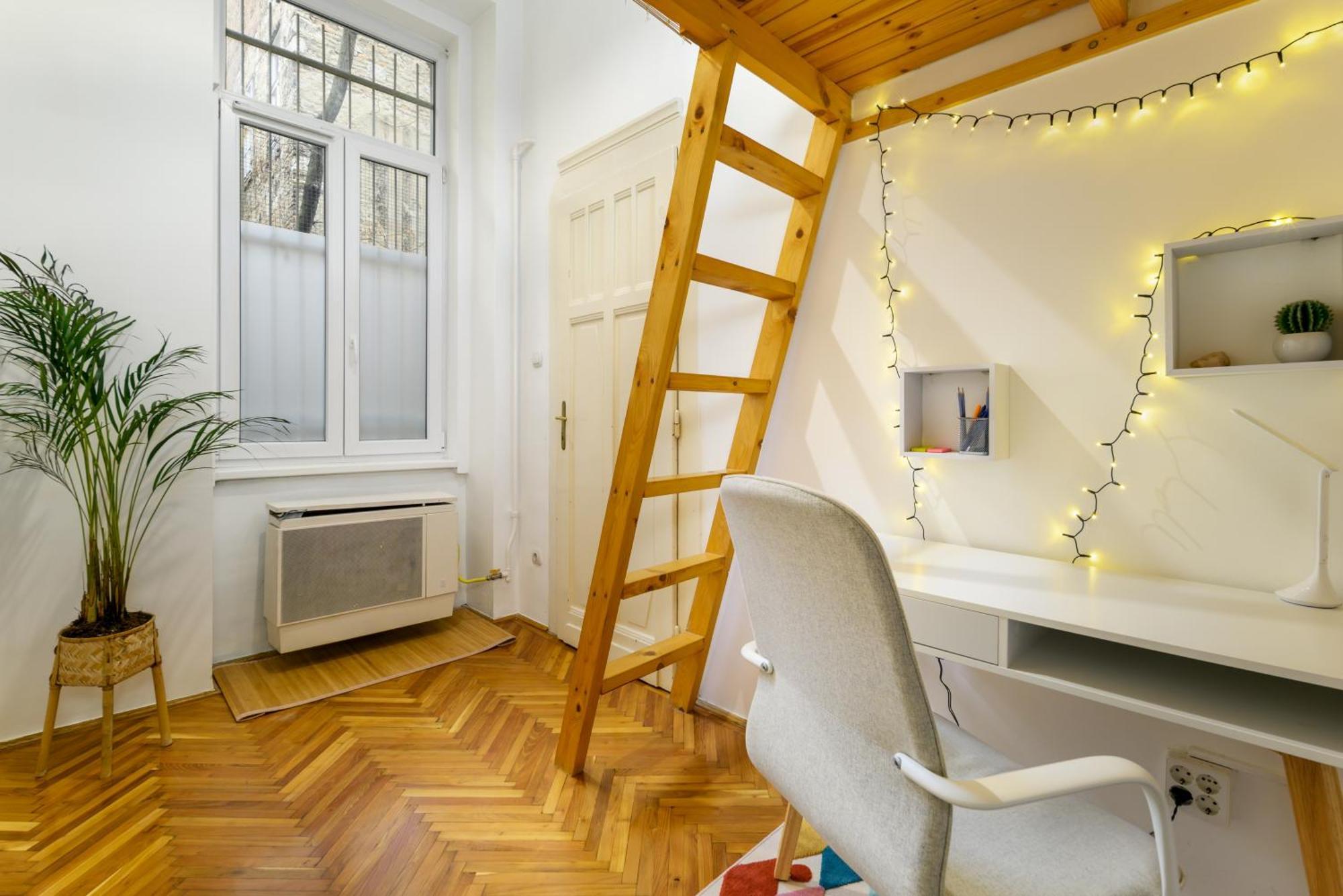 Two Separate Rooms Apartment In City Center, Party District Boedapest Buitenkant foto